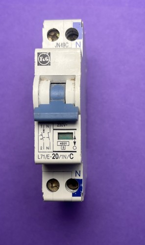 L71 1n c c20 mcb - ,