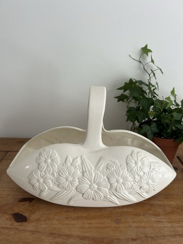 Vintage cream ceramic - cream,