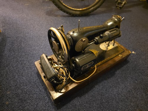 Singer ed082833 sewing machine - singer,