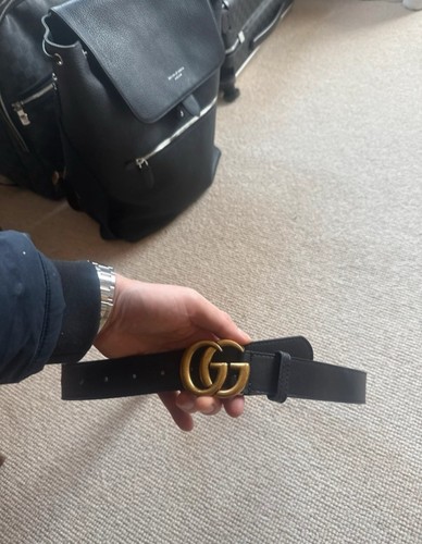 Gucci belt gold - hard, wear