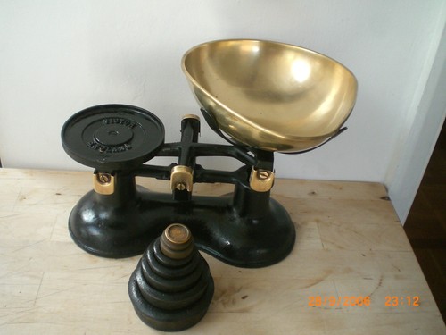 Victor black kitchen scales - ,