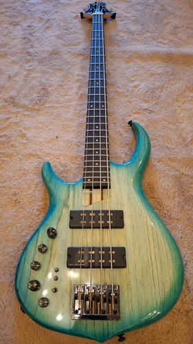 Sire marcus miller gen2 - sire,
