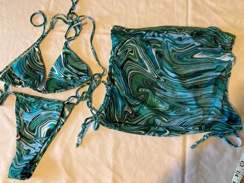 Stunning green white black - green,, &