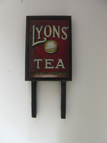 Lyons tea model railway - lyons,