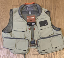 Simms Freestone Vest Sand New