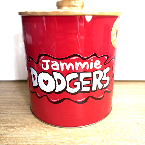 Red metal tin jammie - metal,
