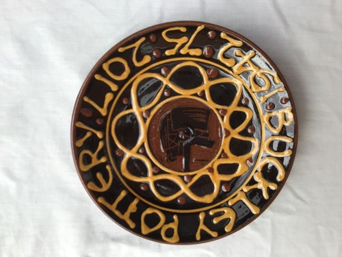 Commemorative slipware plate