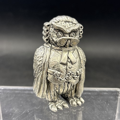 Owl pin cushion barrister - qc,