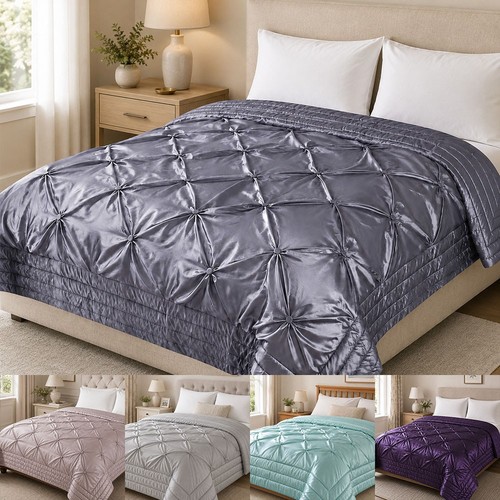 Quilted bedspread bed cover - quilted,