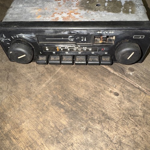 Ford car radio cassette - radio,