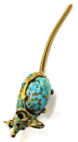 Vintage mouse cabochon brooch - vintage,