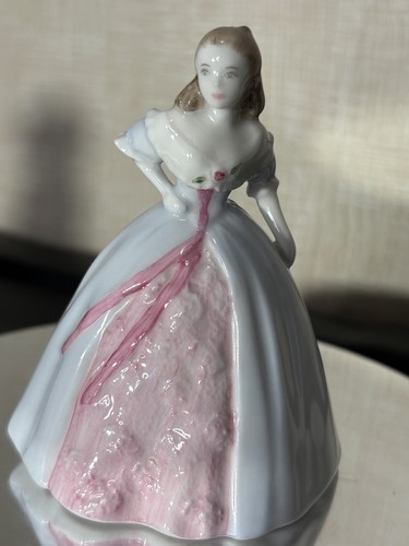 Coalport minuettes figurine - coalport,