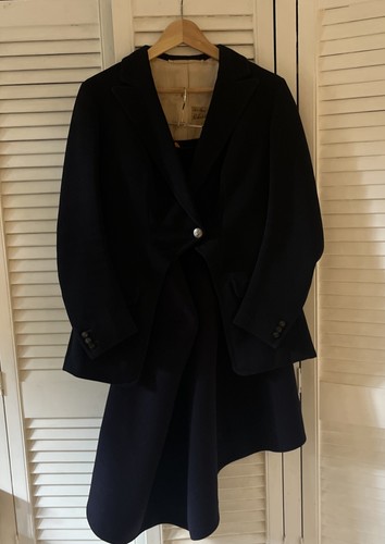 Immaculate vintage wool navy - immaculate,