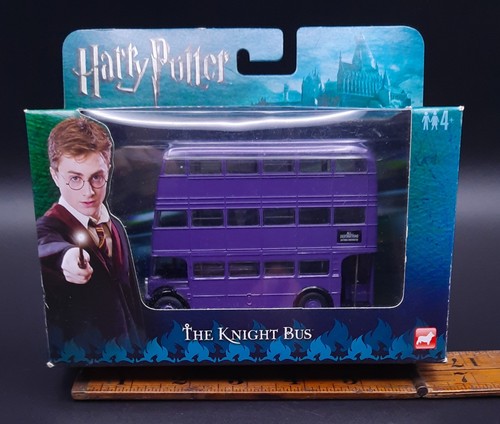 Corgi harry potter - harry, triple