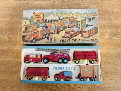 Corgi toys major gift - corgi, 23