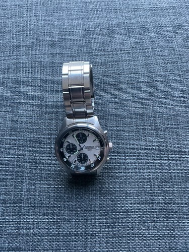 Seiko v657 7100 panda - seiko,