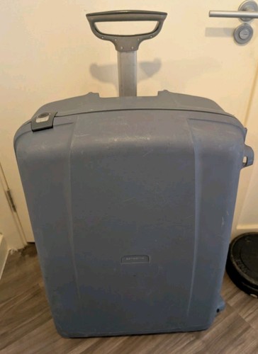 Samsonite aeris blue spinner - blue,
