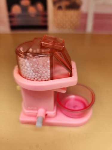 Sindy doll house 90s vintage - doll's,