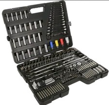 Halfords Advanced 200 Piece