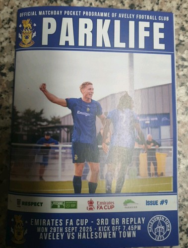 Aveley halesowen town 29th - v,
