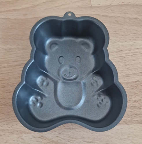 Teddy bear shaped cake baking - teddy,