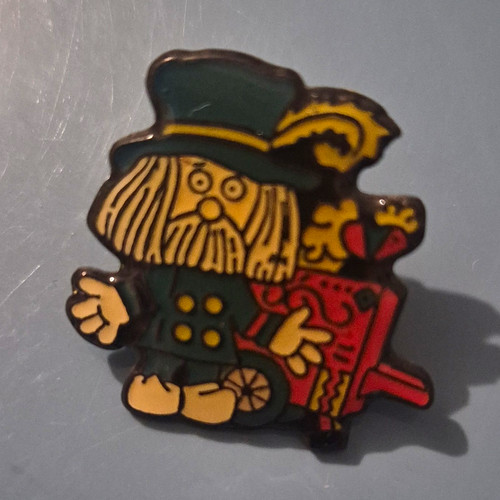 Rusty magic roundabout pin - mr,
