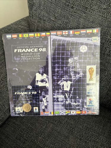 France world cup medallion - world,