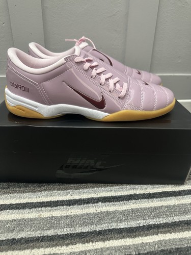 Nike total trainers - 90,