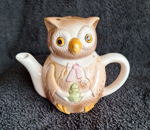 Albert price owl teapot - albert, e