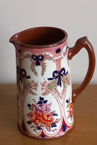 Pretty antique victorian - pretty,