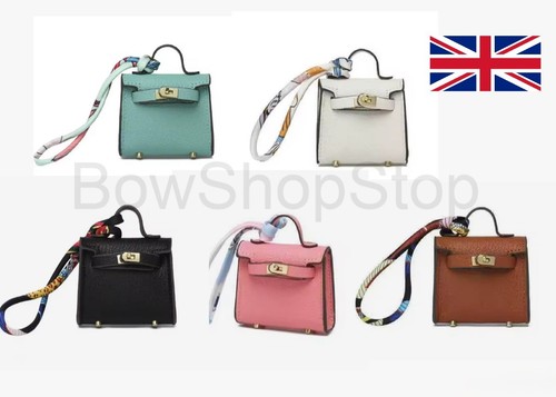 Mini faux leather - hand, bag