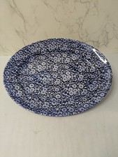 Churchill Blue/White Oval