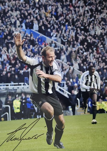 Alan shearer hand signed - shearer, 16x12