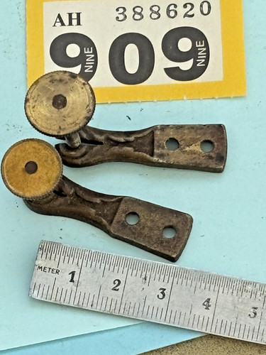 Antique vienna regulator wall