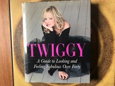 Twiggy - A Guide to Looking