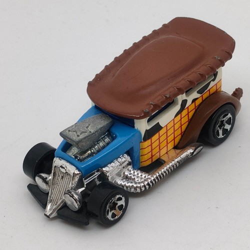 Hot wheels toy story woody - hot,