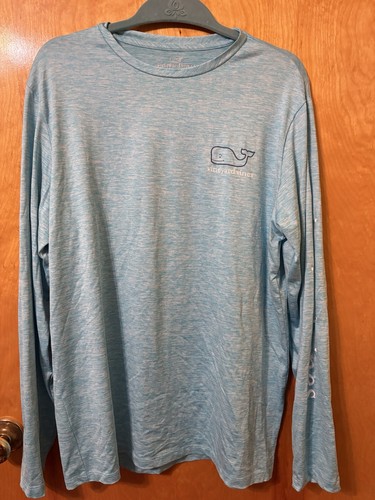 Vineyard vines performance - vineyard,