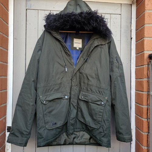 Olive green regatta isotex - green,