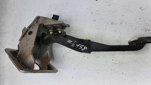 Nissan trail t30 brake pedal - nissan, x-trail
