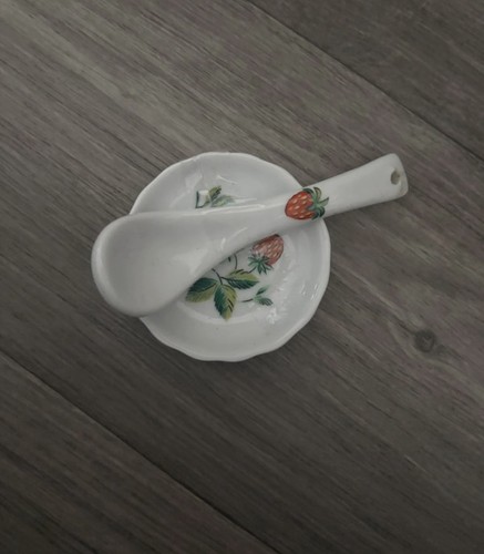 Vintage strawberry design - strawberry,