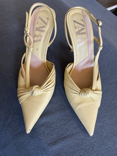 Zara butter yellow - heels, 7m