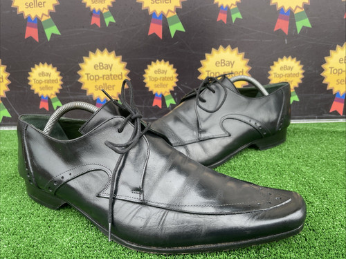 Jeffrey west black line men - west,