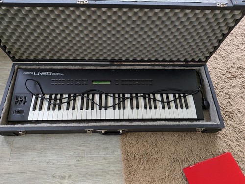 Roland u20 synthesiser - u20, rs-pcm