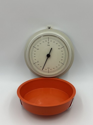 Kitchen scale orange - scale,
