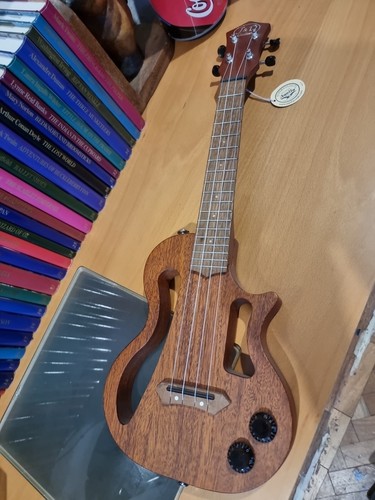 D electric thinline - j,