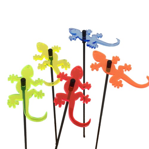 Garden gecko decor colourful - gecko,