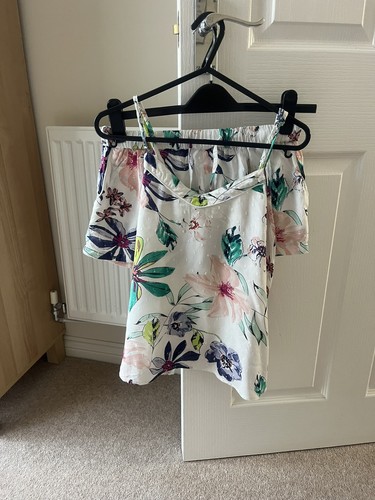 White floral pyjamas shorts - floral,