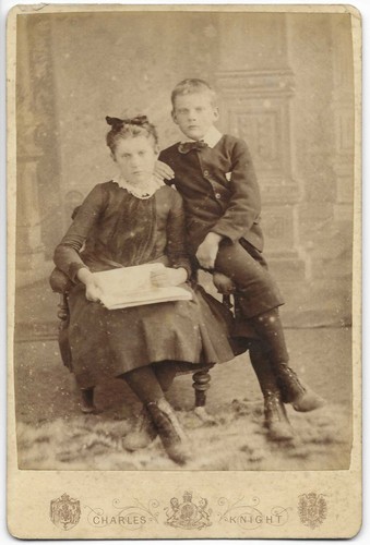 Cabinet card photo isle - photo,