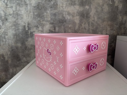 Hello kitty designer - hello, kitty/designer