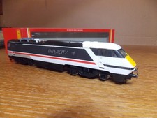 HORNBY R736 CLASS 91 ELECTRIC LOCO No 91014 BR Swallow Livery. OO Gauge